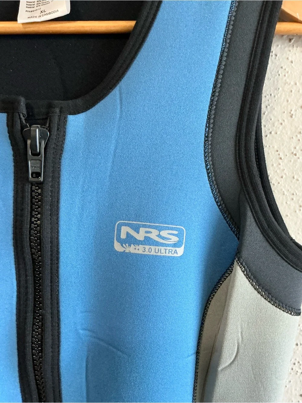 Nrs kids sleeveless